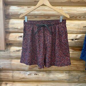 prAna - Cacao Alotta Dots 6” Plunge Swim Trunks - Size M